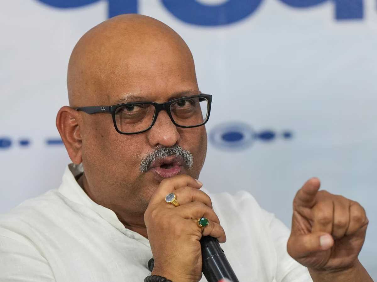 उत्तर प्रदेश में जंगलराज कायम, सीएम योगी कश्मीर में जाकर कर रहे झूठी बयानबाजी : अजय राय उत्तर प्रदेश में जंगलराज कायम, सीएम योगी कश्मीर में जाकर कर रहे झूठी बयानबाजी : अजय राय